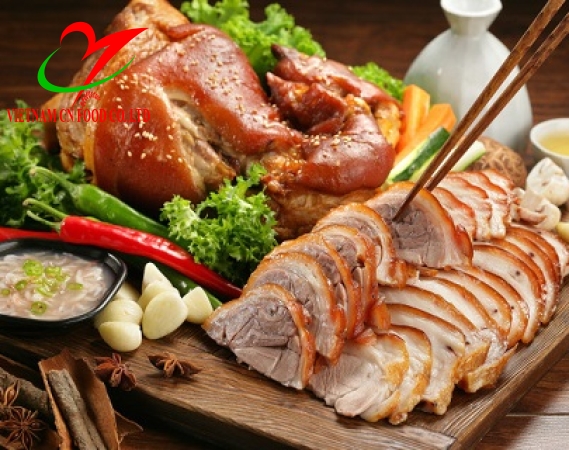GIÒ HEO RÚT XƯƠNG